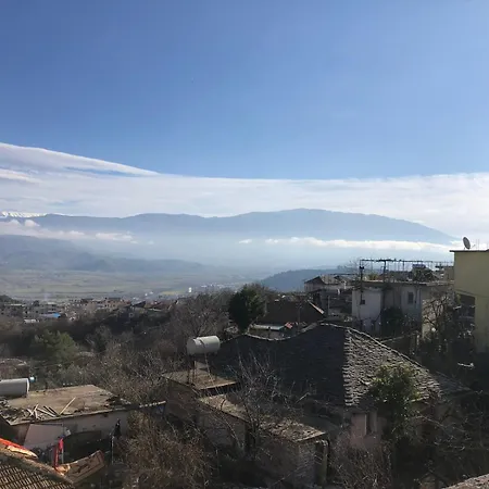 Geni Vendégház Gjirokastra